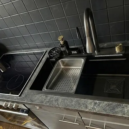 Apartamento - Luxus-oase - Massagesessel, Wasserblick & Sky Tv *